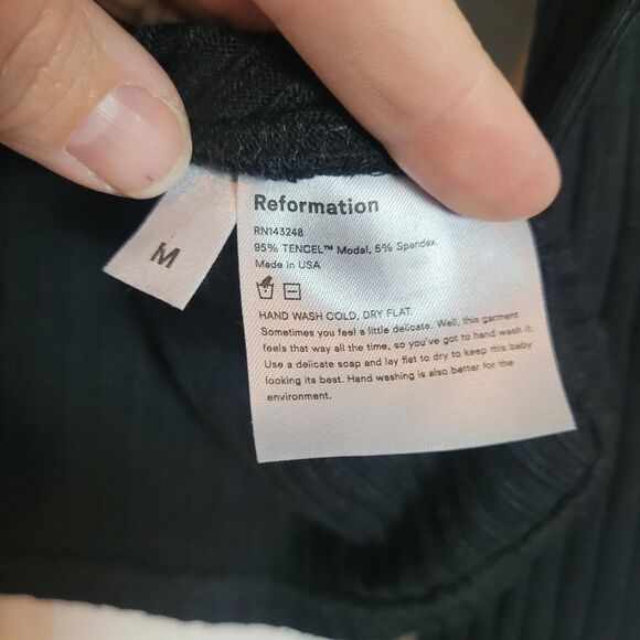 Reformation Gellar Ribbed Knit Top Women's Medium M Black Button Up Bell Sleeve - Picture 6 of 8